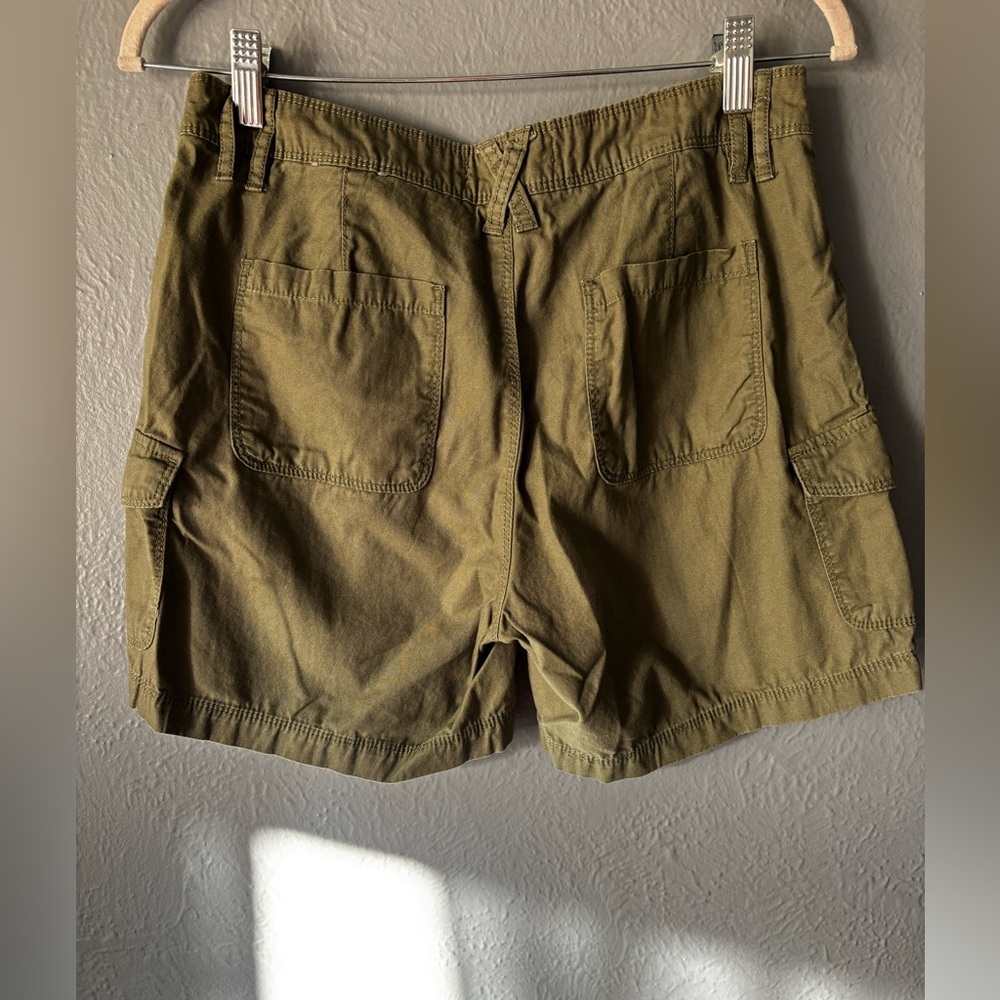 Bass Pro Shops | Natural Collections Cotton Shorts | Size 4 | Green - Picture 5 of 12